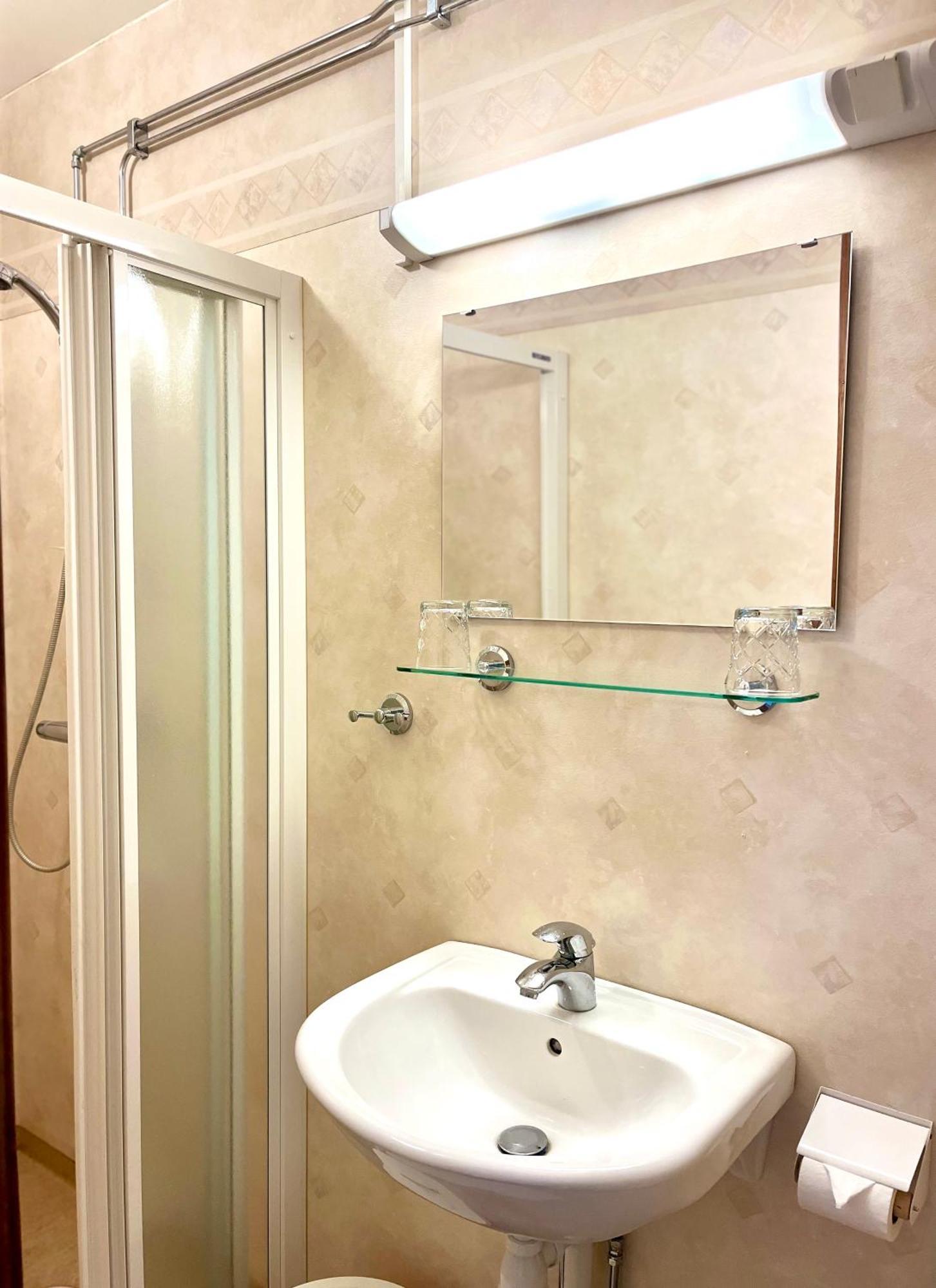 ベートランダ Trollebo Saeteri Bed & Breakfast エクステリア 写真