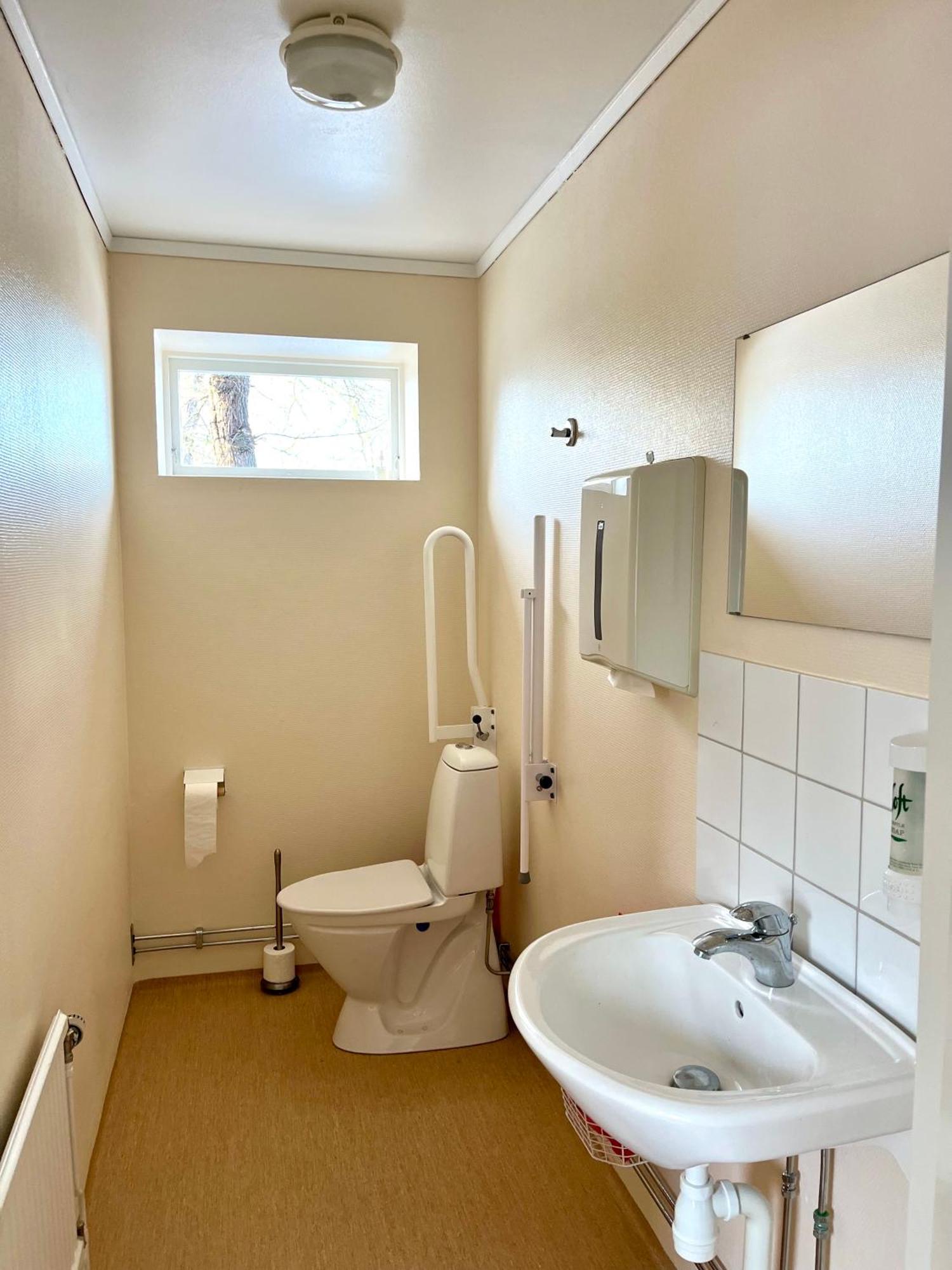 ベートランダ Trollebo Saeteri Bed & Breakfast エクステリア 写真